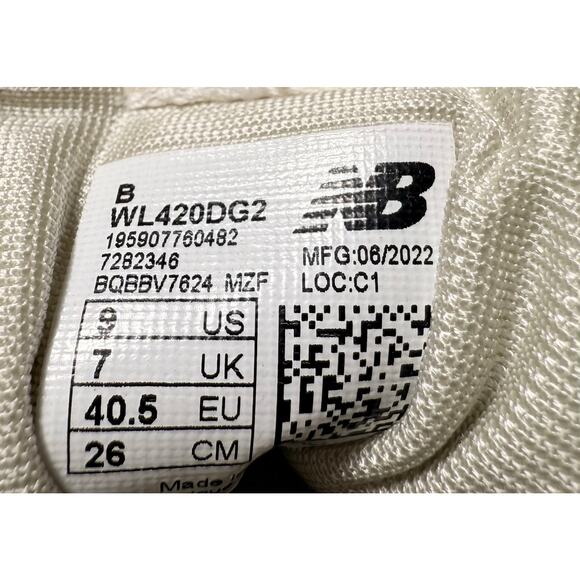 New Balance 420 Sneakers Womens Size 9 Suede and Canvas in Gold and Cream color - Picture 7 of 8